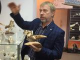 Сергей Лугинин, в Тюмени, выставка, купить сувенир из кости, легенды сибири, бивень мамонта